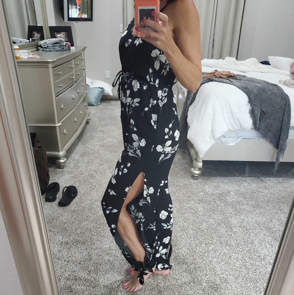 Romper - Picture 2 of 2